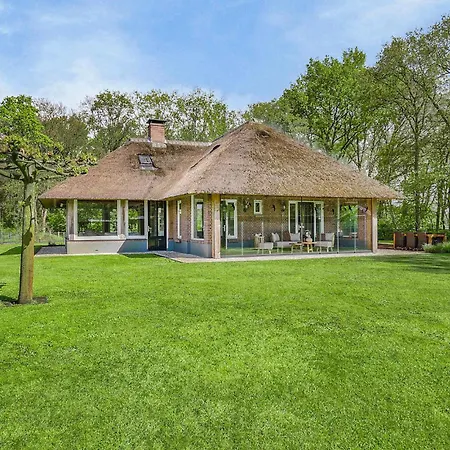 3 Bedroom Cozy In